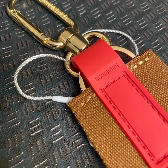 Lululemon Never Lost Keychain 9” - Picture 4 of 6